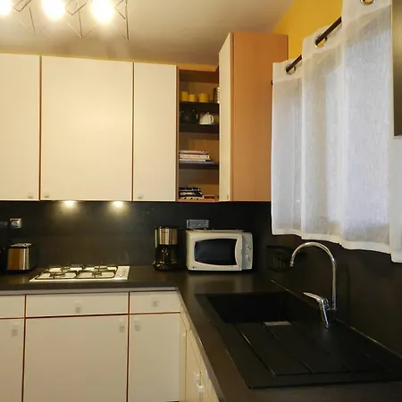T3 Avec Parking Et Vue A - Fr-1-251-712 Apartment *